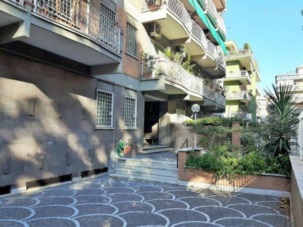 B&B Bed And Business Rome Exterior photo